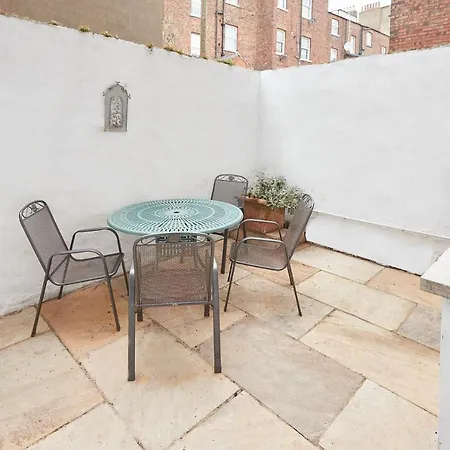 Host&stay - Austen House * Whitby